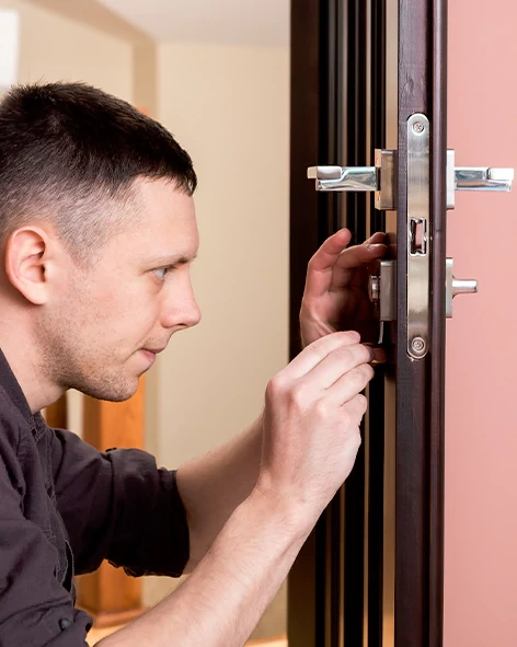 : Professional Locksmith For Commercial And Residential Locksmith Services in Firebaugh, CA