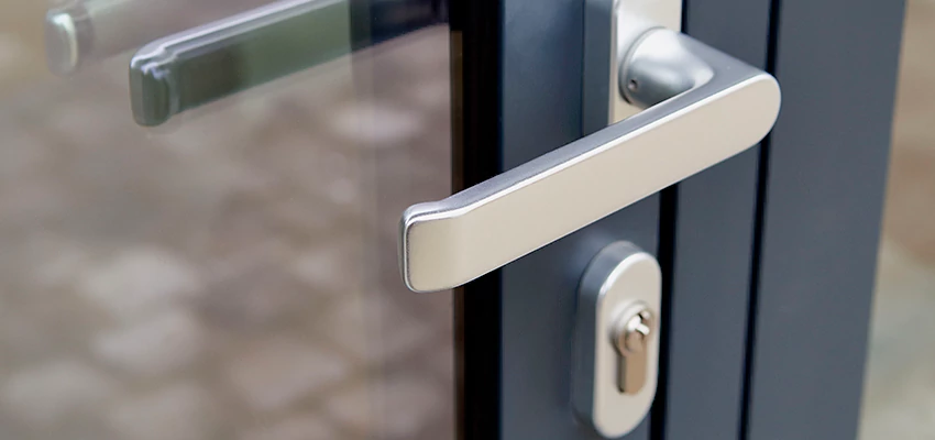 Broken Door Lock Cylinder Repair in Firebaugh, California