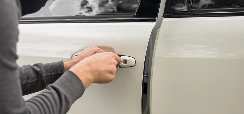Unlock Car Door Service in Firebaugh, CA