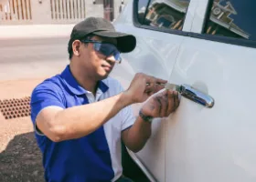 Car Locksmith in Firebaugh, CA